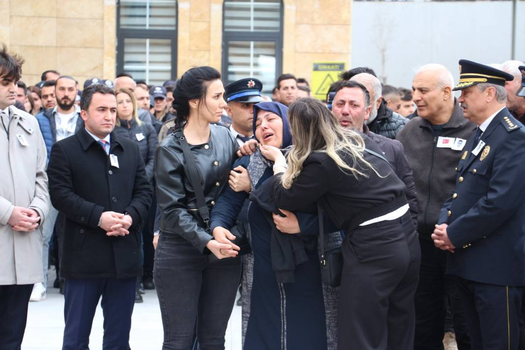 Şehit olan polisle ilgili kahreden detay! Hem doğum günüydü hem de mezuniyetin yıl dönümüydü - Resim: 13